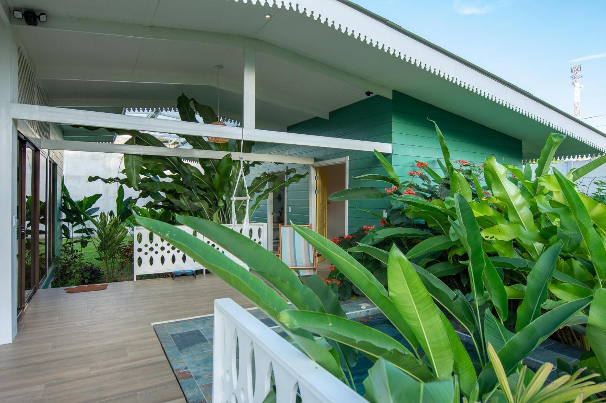 Namaitami Casa Hermosa Con Ac Y Piscina A Solo 650 Metros Del Parque Nacional Cahuita Exteriör bild